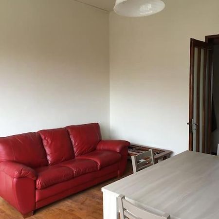 La Casa Di Aurora Apartment Ивреа Екстериор снимка
