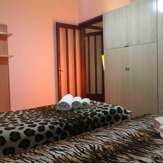 La Casa Di Aurora Apartment Ивреа Екстериор снимка