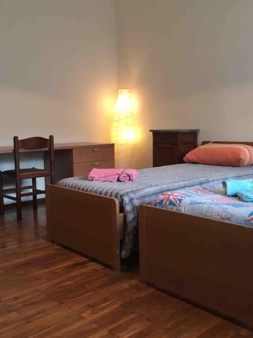 La Casa Di Aurora Apartment Ивреа Екстериор снимка